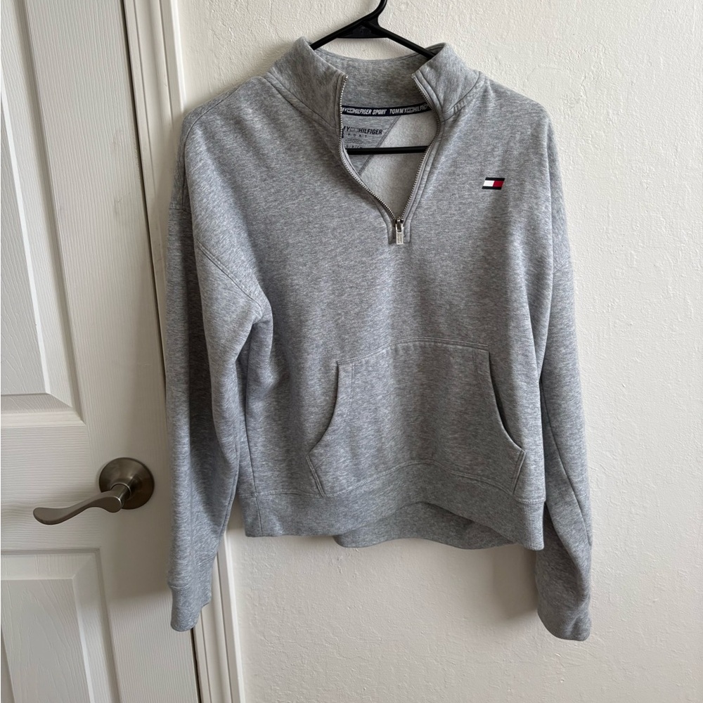 Tommy Hilfiger Light Gray Crewneck Sweater